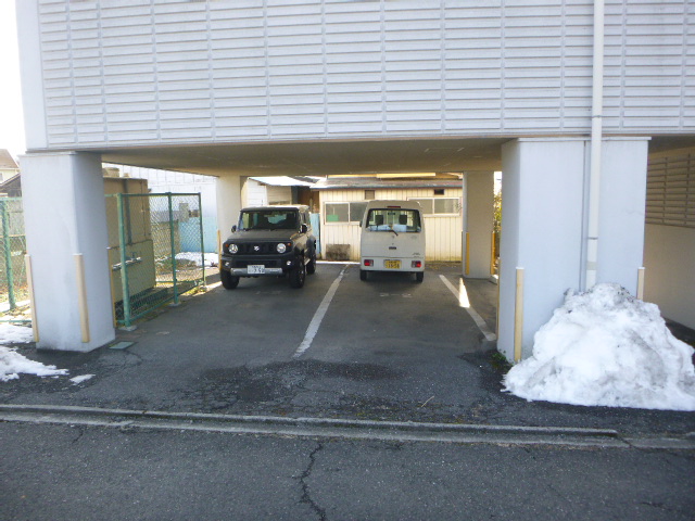 スカイハイツ駐車場.JPG