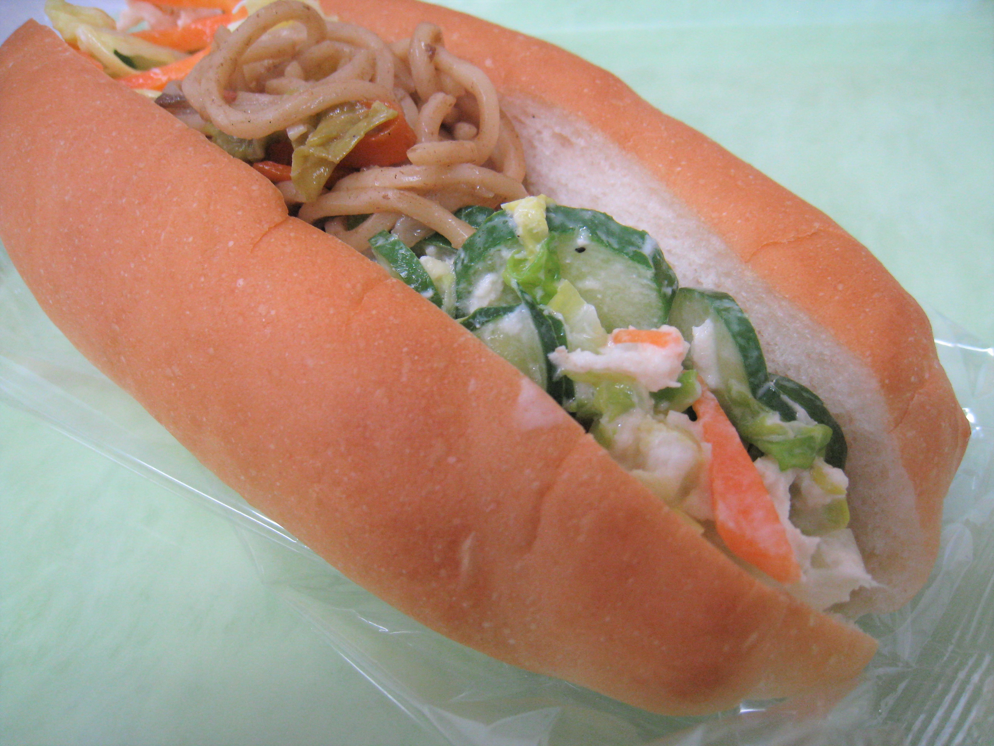 焼きそばパン