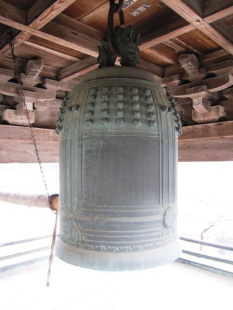 清泉寺の梵鐘の画像