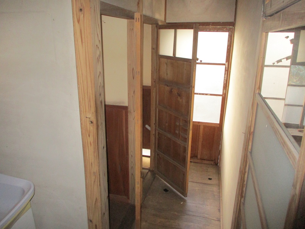 detached 下仁田町大字上小坂