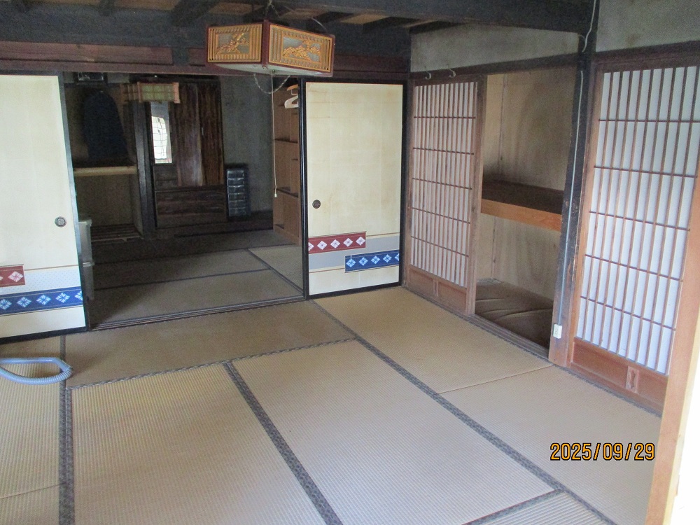 detached 下仁田町大字中小坂