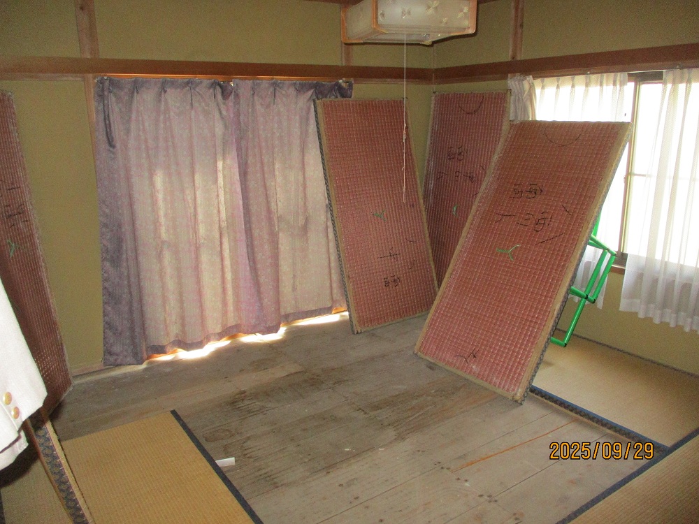 detached 下仁田町大字中小坂