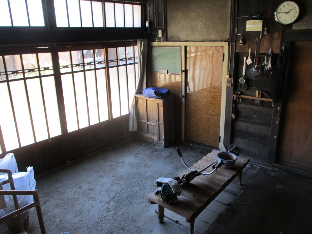 detached 下仁田町大字西野牧