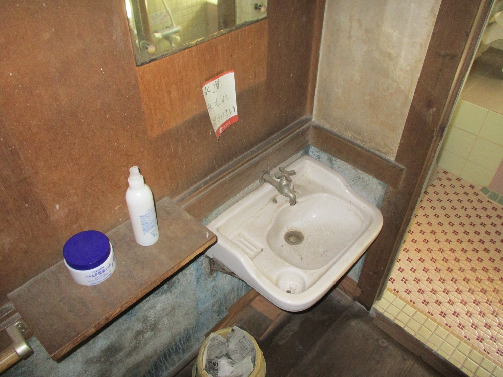 detached 下仁田町大字西野牧